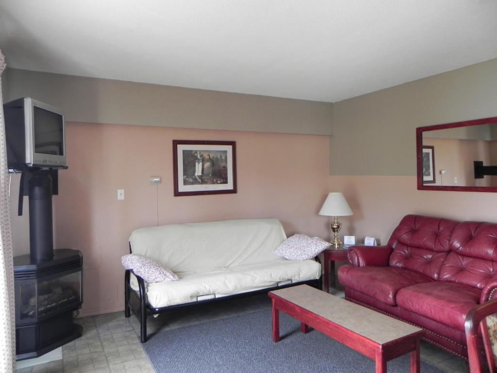 Destiny Beach Resort Osoyoos Oda fotoğraf