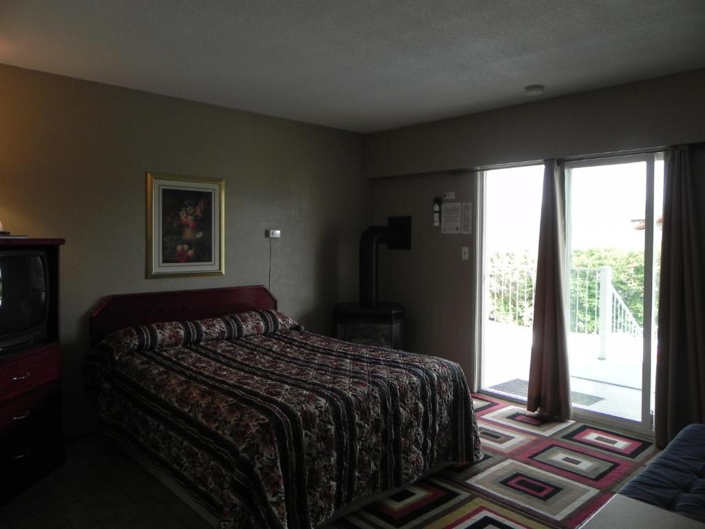Destiny Beach Resort Osoyoos Oda fotoğraf