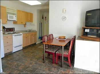 Destiny Beach Resort Osoyoos Dış mekan fotoğraf